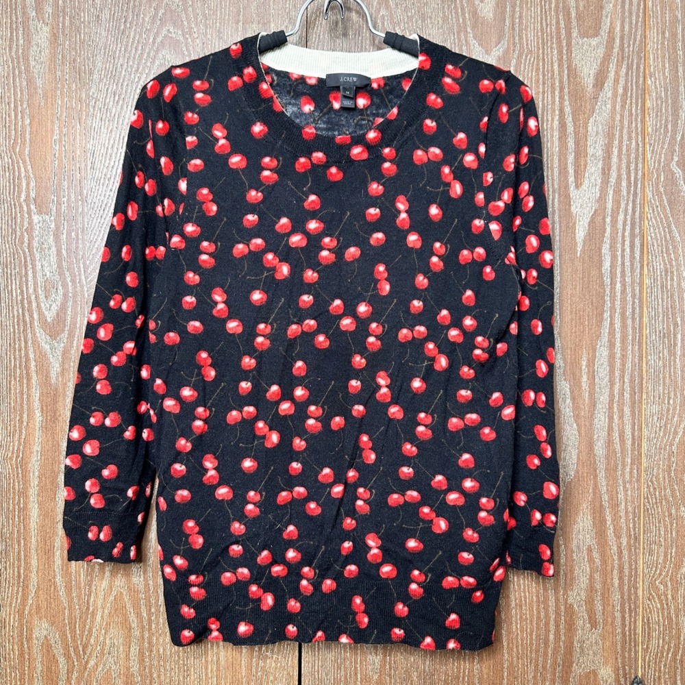 J.Crew Womens Black Red Cherry Print 100% Merino Wool Sweater Size M Old Money - Picture 2 of 7